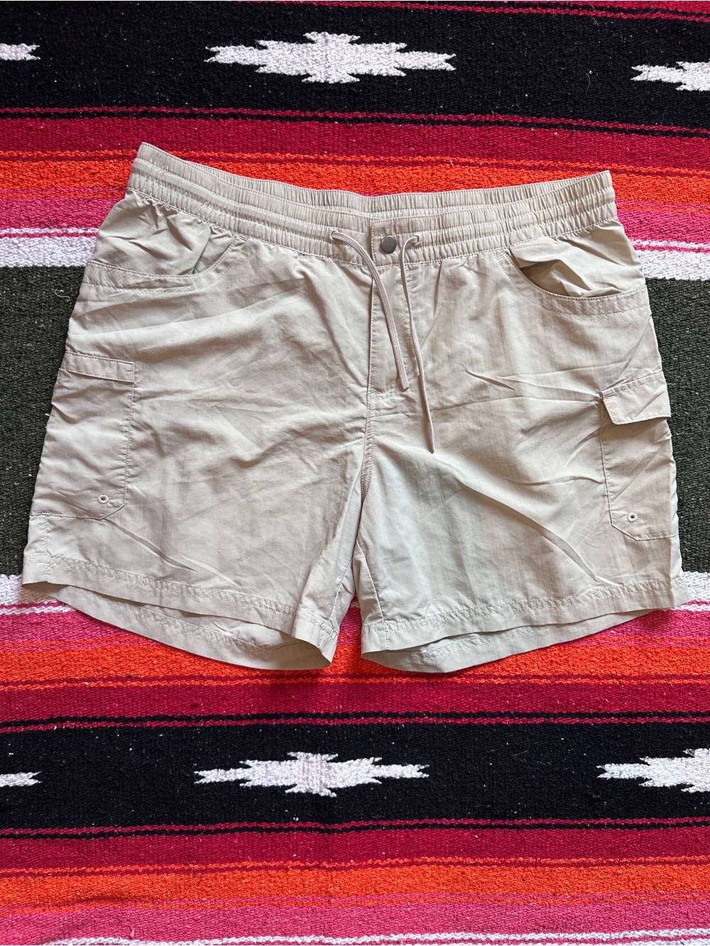 Columbia Women's Casual Elastic-Waist Beige Cargo Shorts